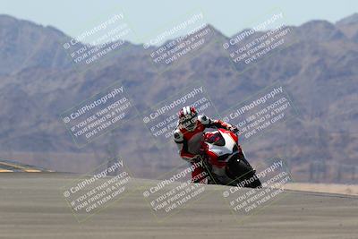 media/May-15-2022-SoCal Trackdays (Sun) [[33a09aef31]]/Turn 9 (11am)/